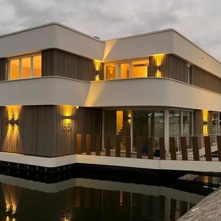 CLARK
outdoor beauty  www.jaccomaris.com  #clarkbyjaccomaris #extraordinarylighting #dutchdesign #handmade #outdoordesign #outdoorlighting #villadesign #designlighting
